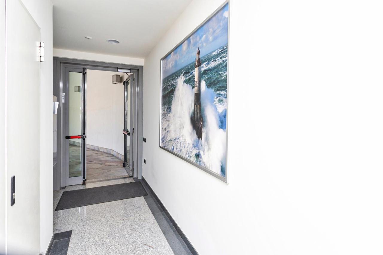 Apartamento Le Chicche Del Porto Riviera Génova Exterior foto